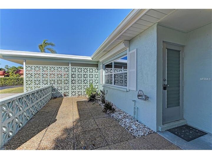 Property Photo:  1017 Beach Manor Circle 52  FL 34285 