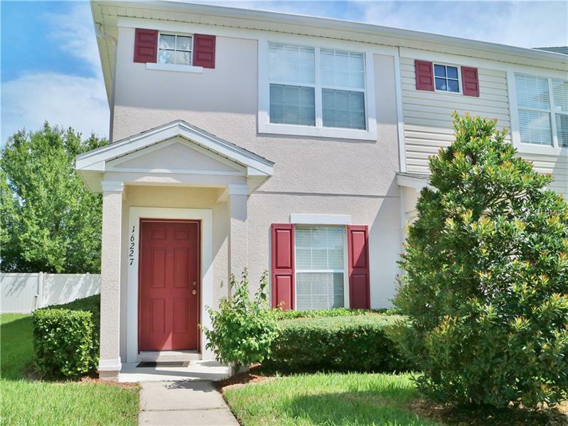 Property Photo:  16227 Swan View Circle  FL 33556 