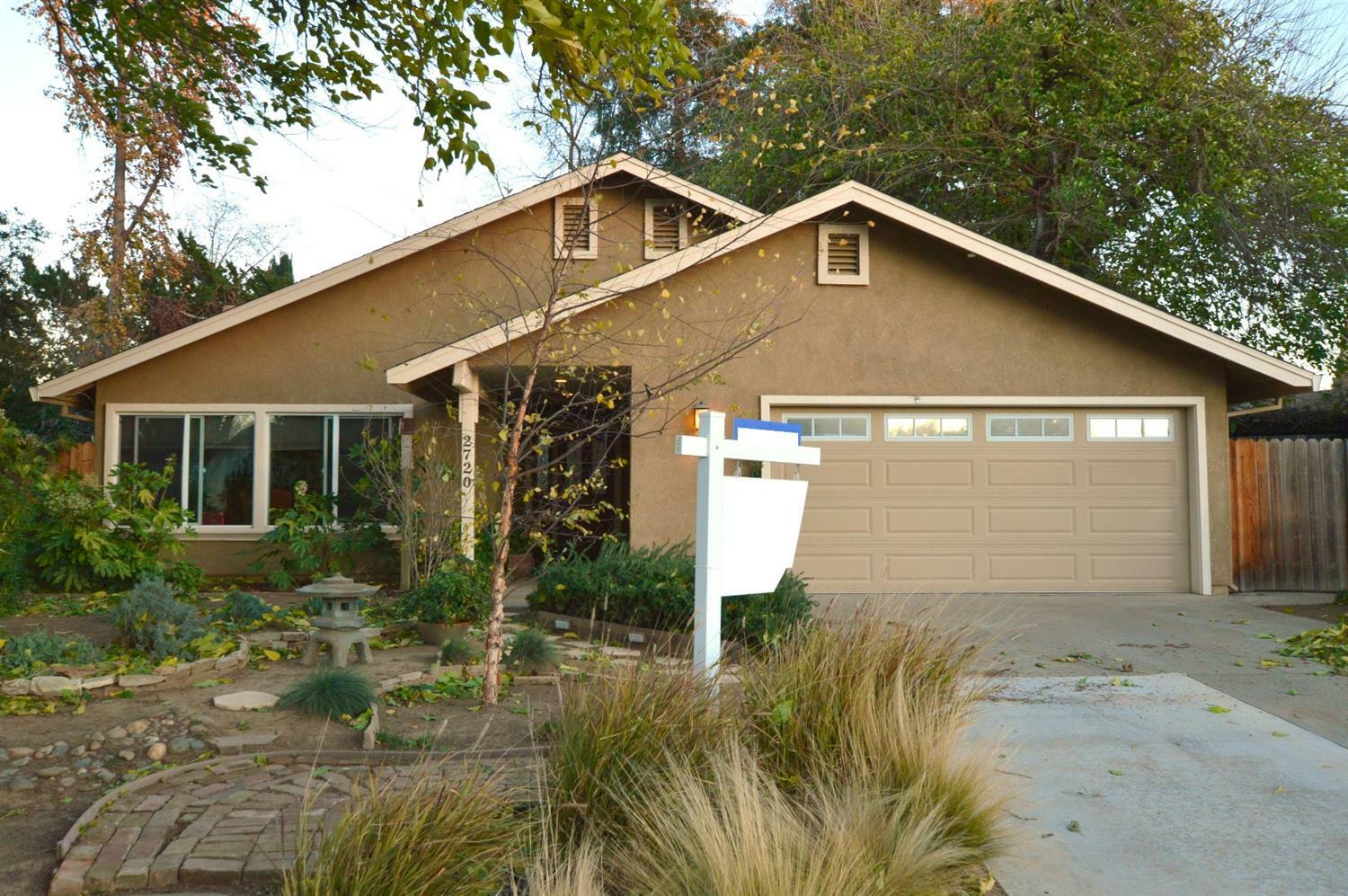 Property Photo:  2720 Argolis Way  CA 95826 