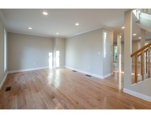 Property Photo:  89 E Hartford Ave 2A  MA 01569 