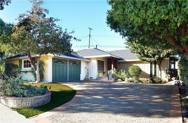 Property Photo:  5419 Whitefox Drive  CA 90275 