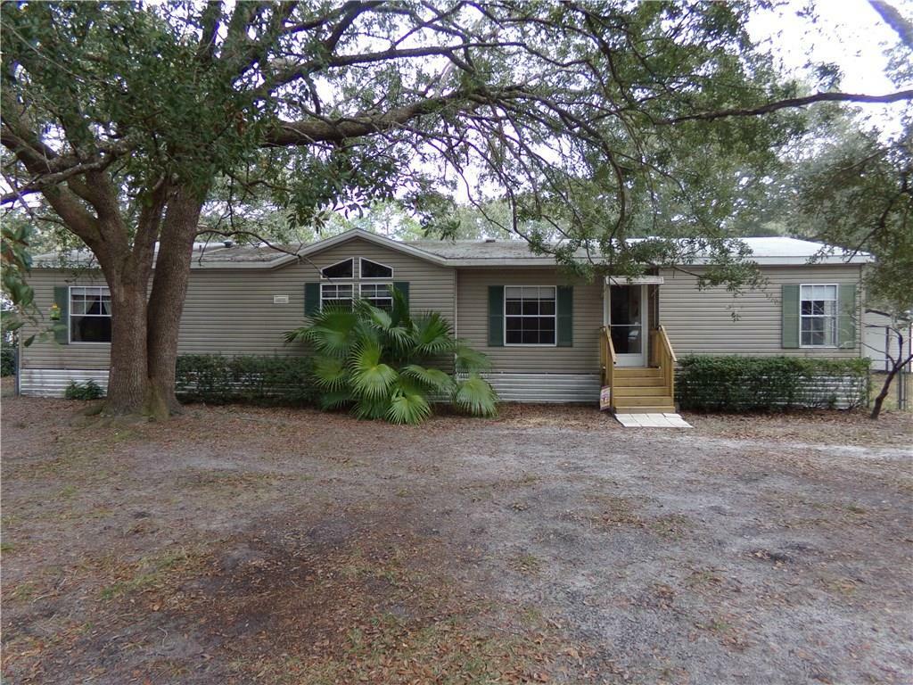 Property Photo:  85104 Shiloh Place  FL 32034 