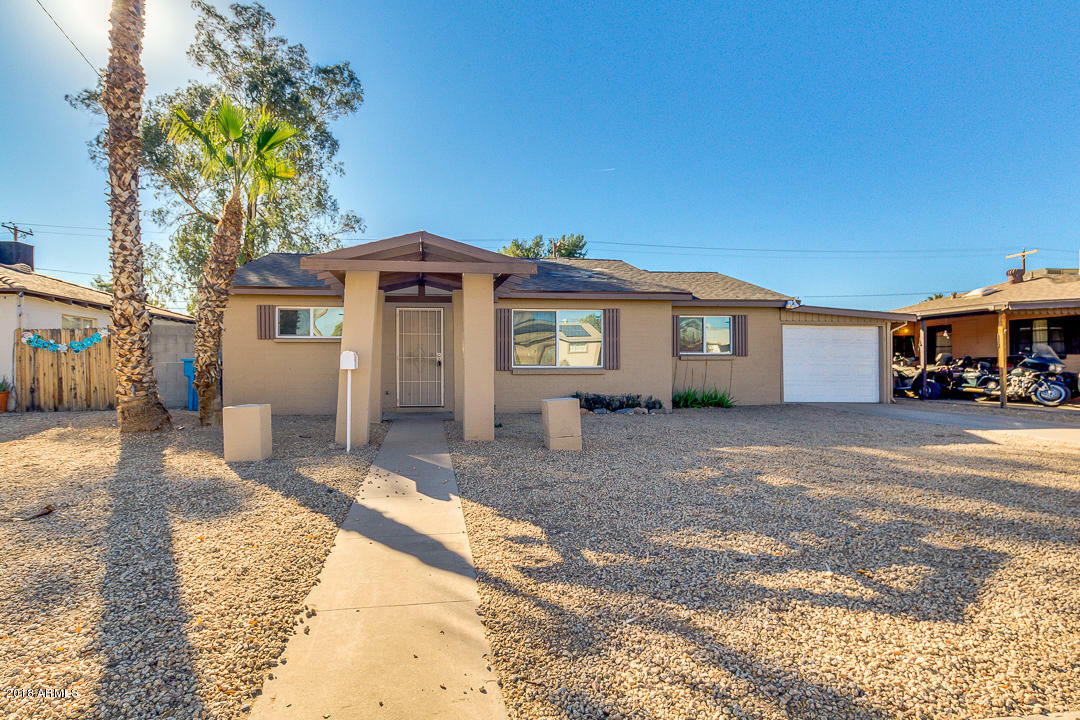 Property Photo:  2801 W Lawrence Lane  AZ 85051 