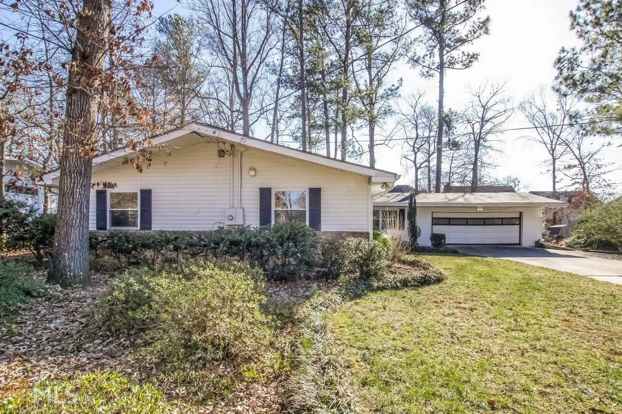 Property Photo:  2611 Andover Dr  GA 30360 