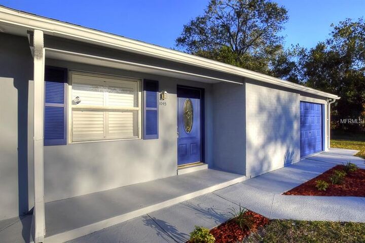 Property Photo: 1045 Persian Street FL 32725