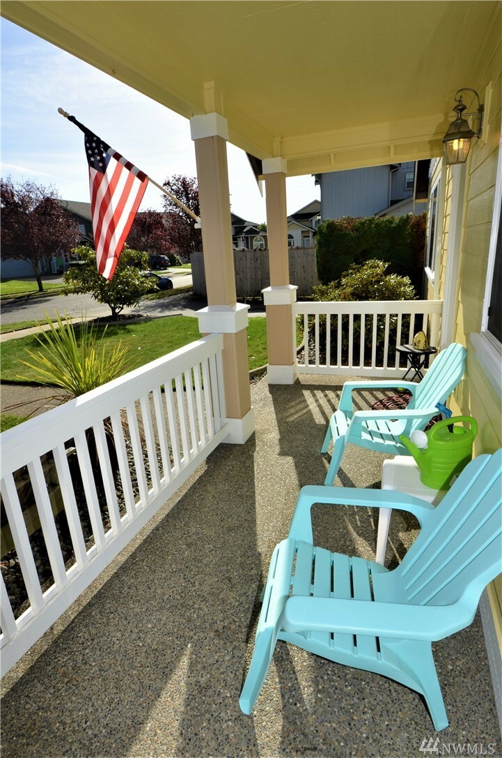 Property Photo: 4604 153rd Ave Ct E WA 98390