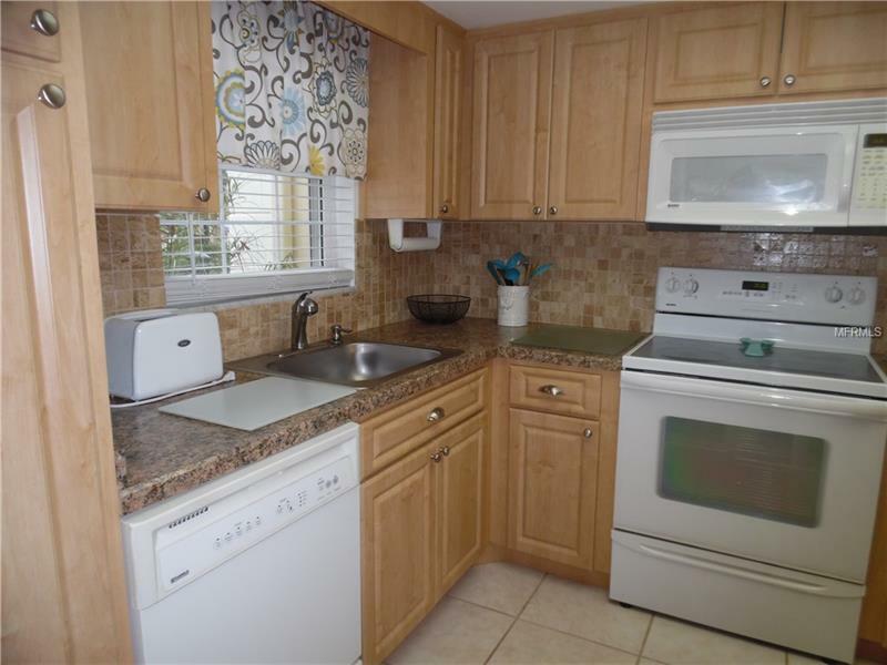 Property Photo:  1656 S Lake Avenue 3  FL 33756 