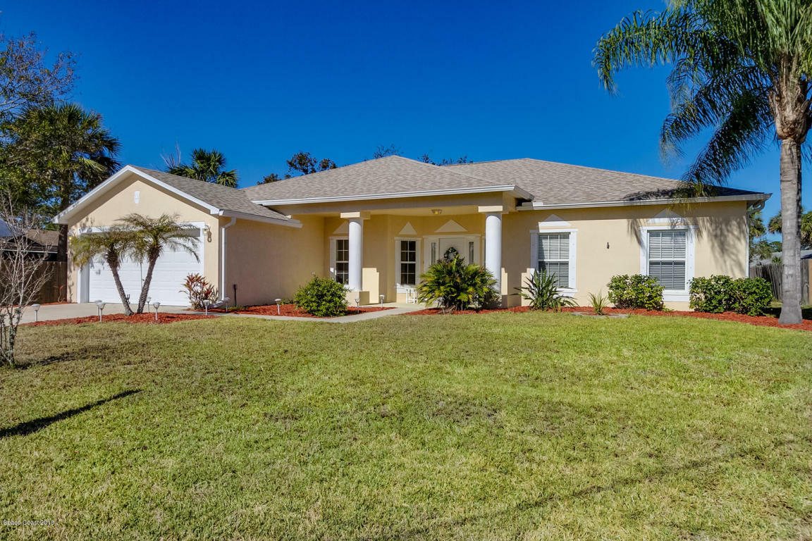 Property Photo:  4950 Brookhaven Street  FL 32927 