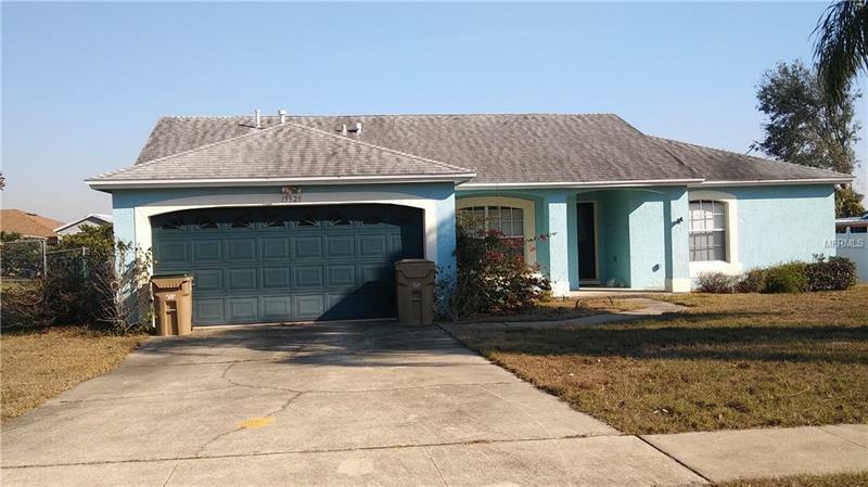 Property Photo:  15525 Kensington Trail  FL 34711 