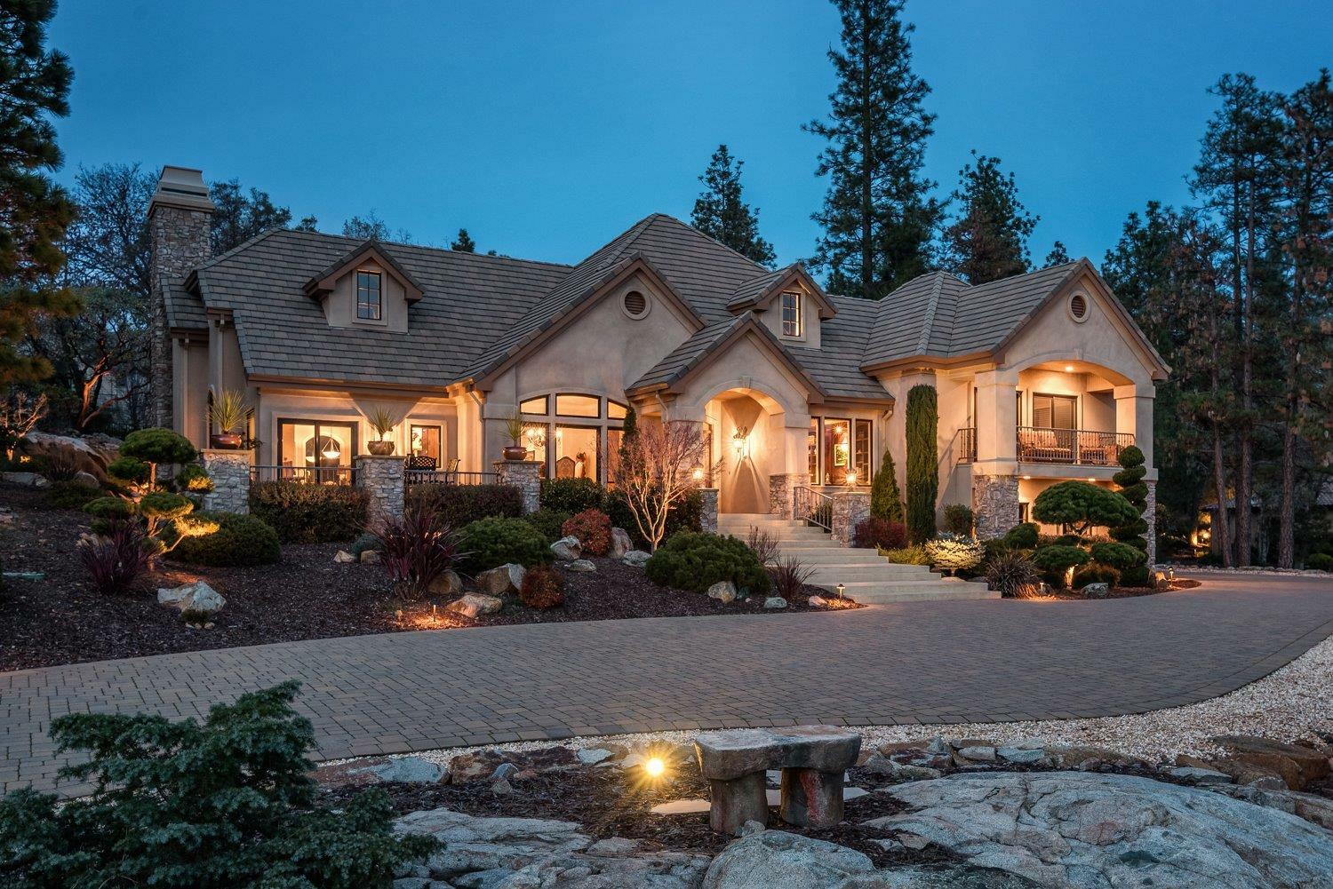 Property Photo: 16320 Winchester Club Drive CA 95722
