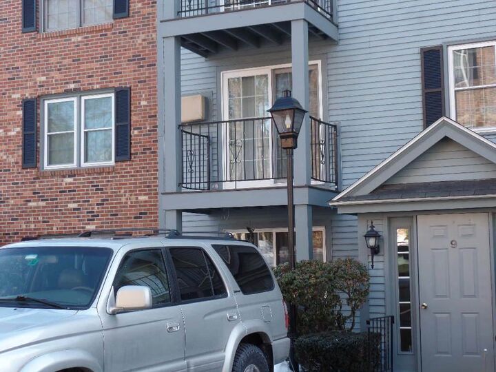 Property Photo: 9 Northbrook Drive 905 NH 03102