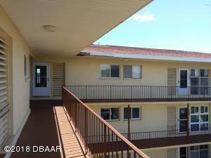 Property Photo: 717 S Beach Street FL 32114