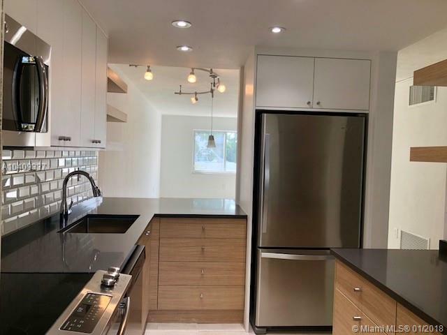 Property Photo: 200 Galen Dr 214 FL 33149