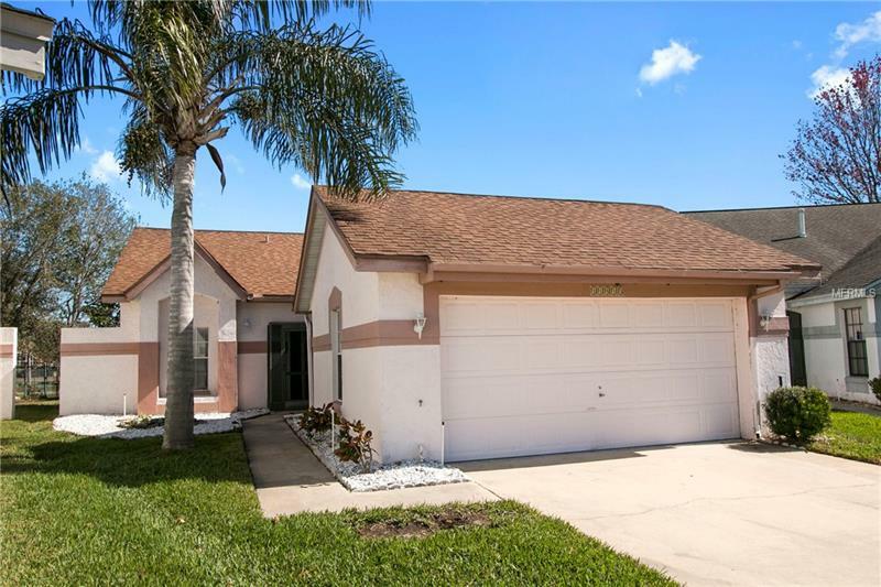 Property Photo:  11413 Peachstone Court  FL 32821 