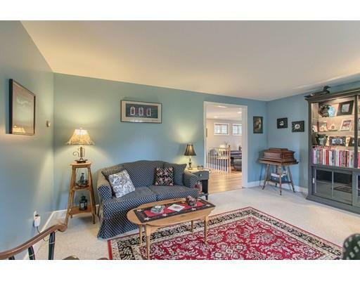 Property Photo: 6 Buckingham Dr MA 01886