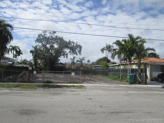 Property Photo:  550 NW 58th Ct  FL 33126 
