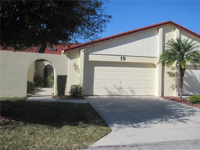 Property Photo:  1640 Atares Drive 19  FL 33950 