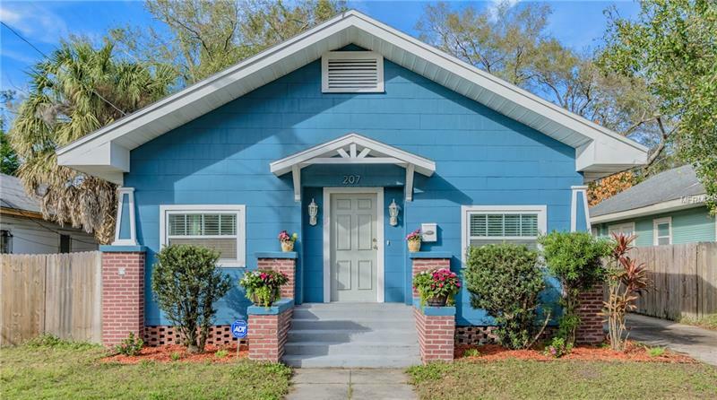 Property Photo:  207 W Chelsea Street  FL 33603 