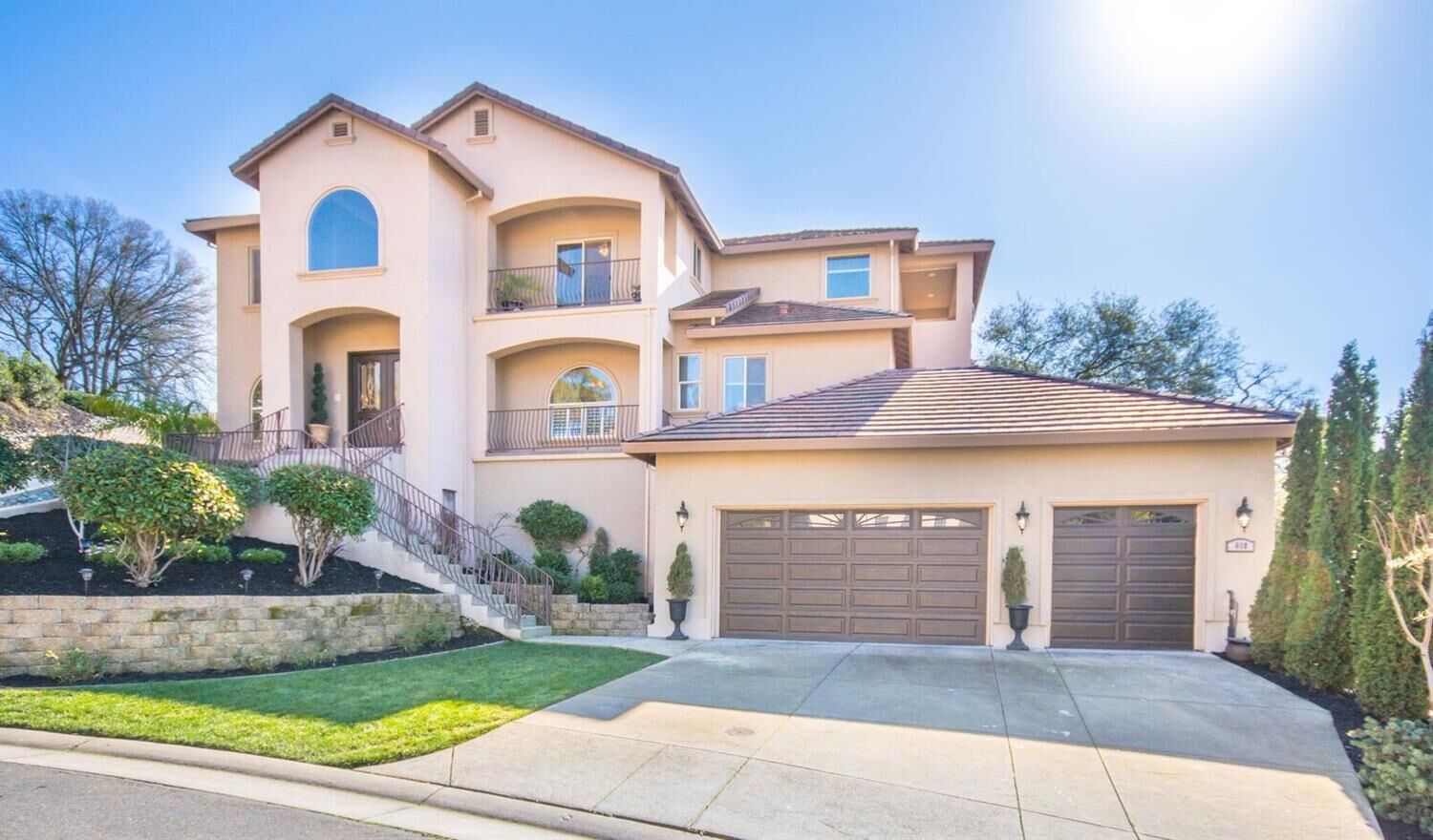 Property Photo:  618 Taraya Court  CA 95682 