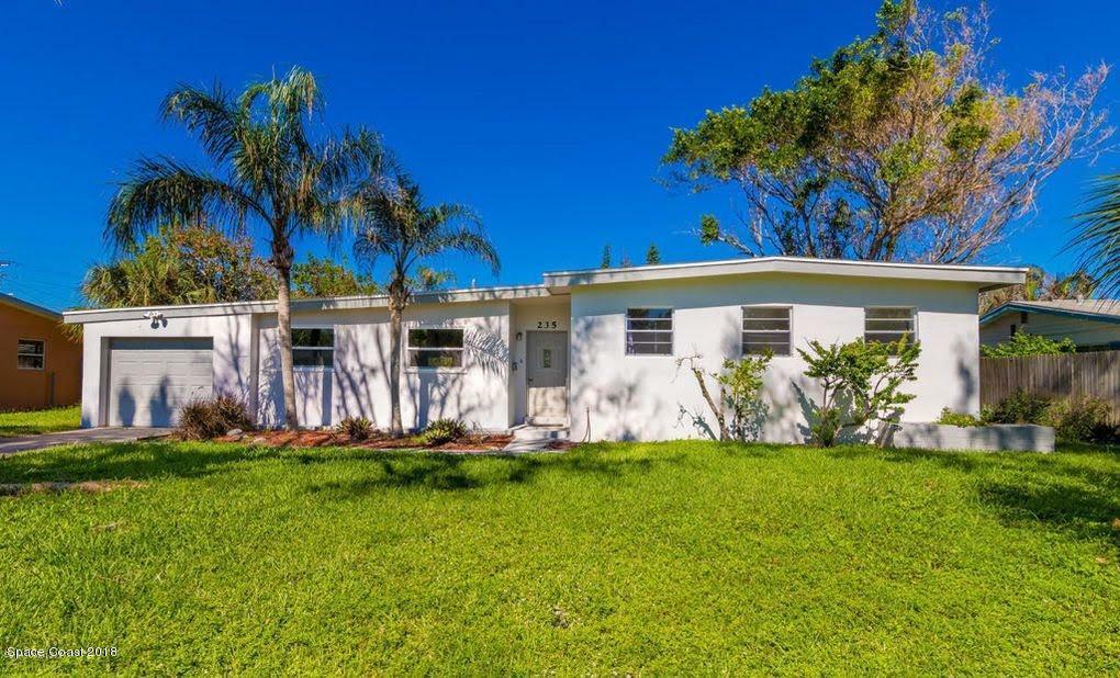 Property Photo:  235 NE 2nd Street NE  FL 32937 