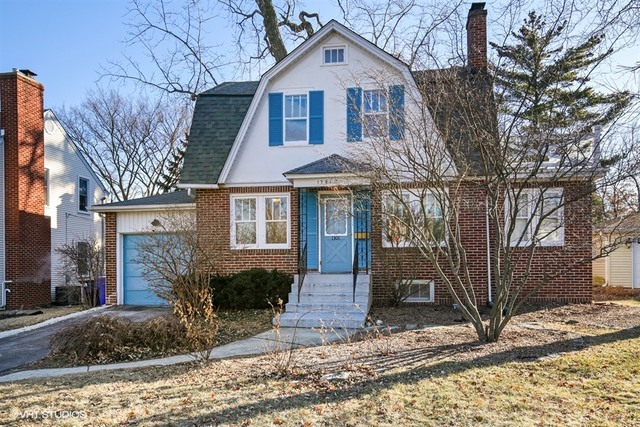Property Photo: 1301 Irving Avenue IL 60187