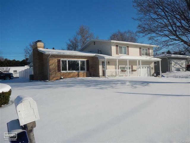 Property Photo:  2248 Woodstock  MI 48060 