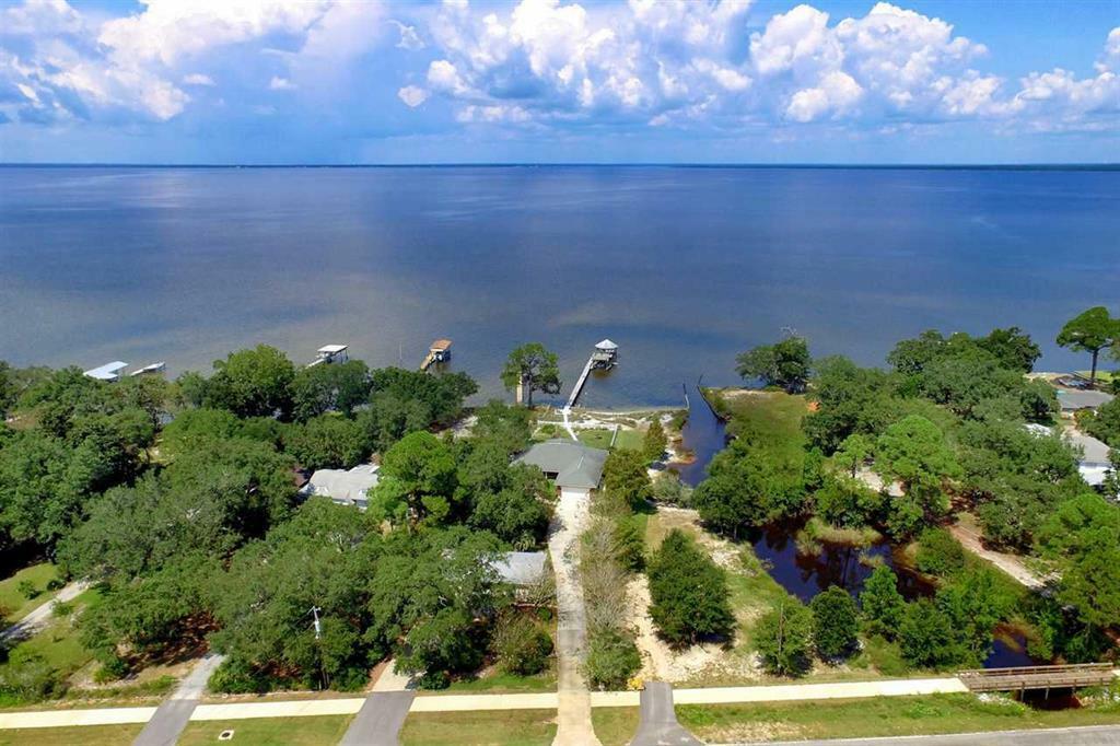 Property Photo: 6014 E Bay Boulevard FL 32563