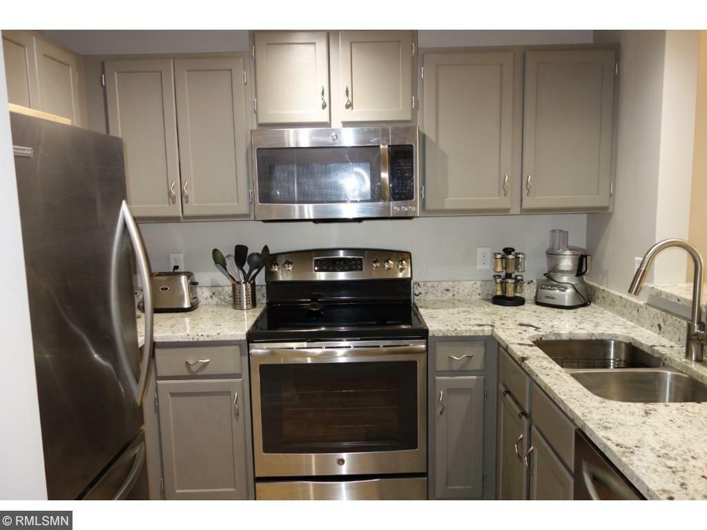Property Photo: 7610 York Avenue S 3209 MN 55435