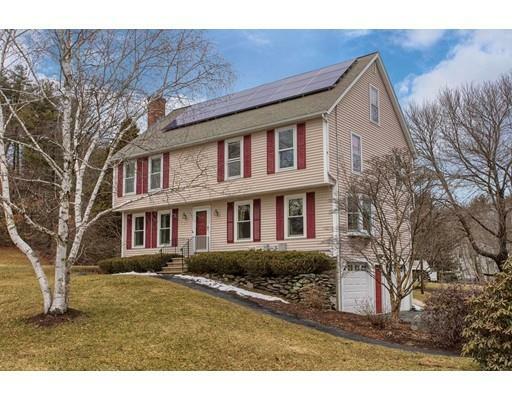 Property Photo: 8 Villanova Dr MA 01886