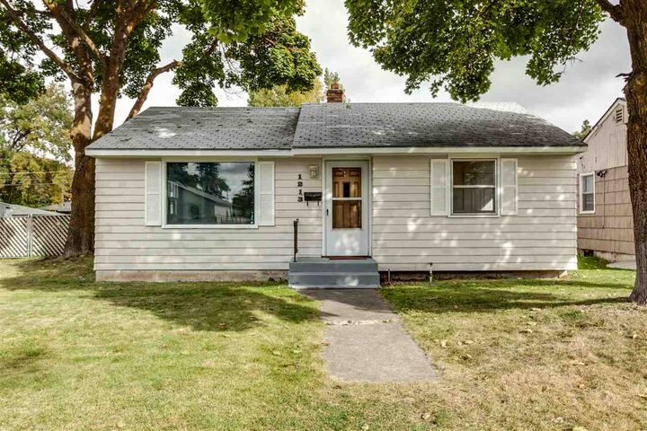 1213 E Nebraska Ave  Spokane WA 99208-3468 photo