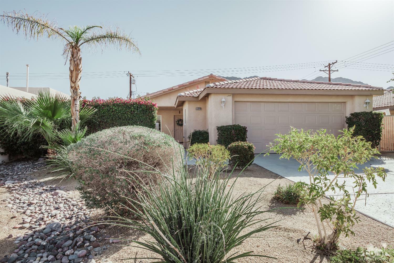 Property Photo: 53220 Avenida Villa CA 92253