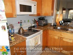 Property Photo:  2315 SW 15th St 60  FL 33442 