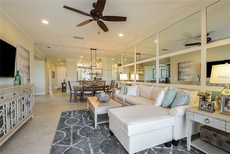Property Photo: 12660 Sorrento Way 22-101 FL 34211