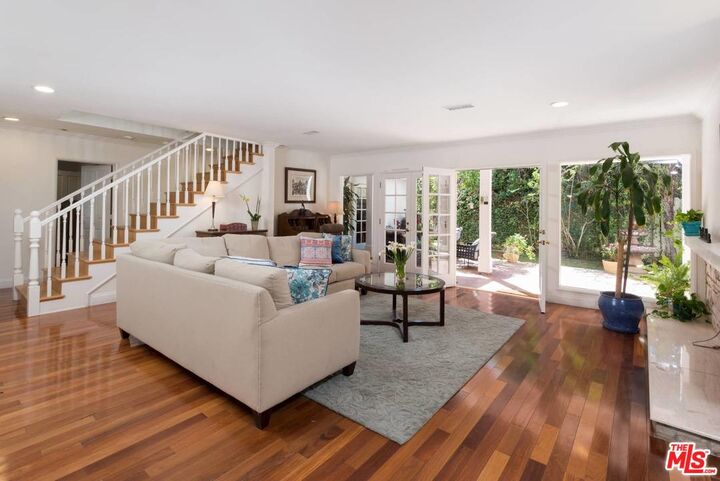 101 S Saltair Ave  Los Angeles CA 90049 photo