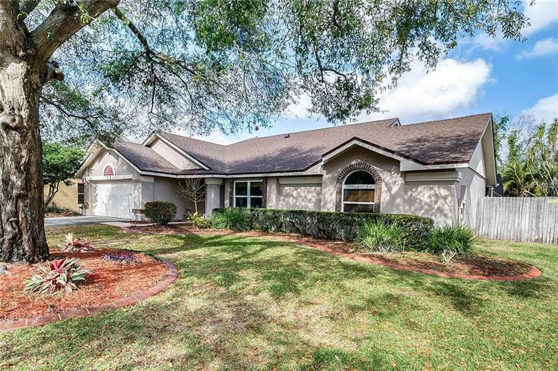 Property Photo:  934 Stillwell Court  FL 32746 