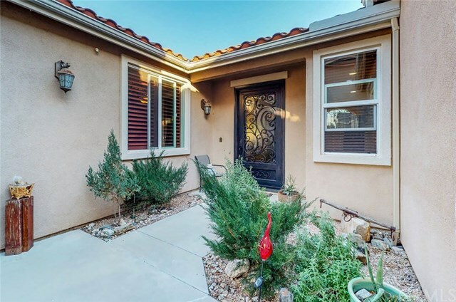 Property Photo:  6761 N Ofelia Drive  CA 92407 