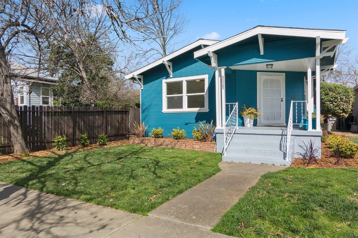 Property Photo: 3025 Marshall Way CA 95817