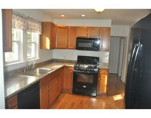 Property Photo: 41 Briarwood Ave MA 01821