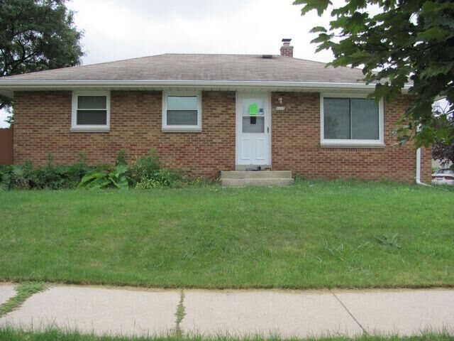 Property Photo:  9603 W Manitoba St  WI 53227 