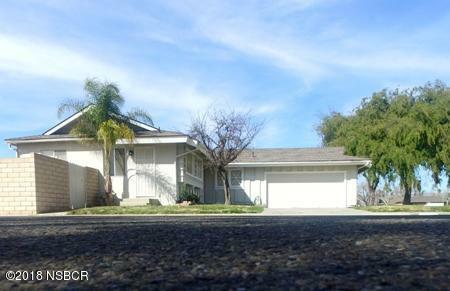 Property Photo:  1105 N Christina Street  CA 93454 