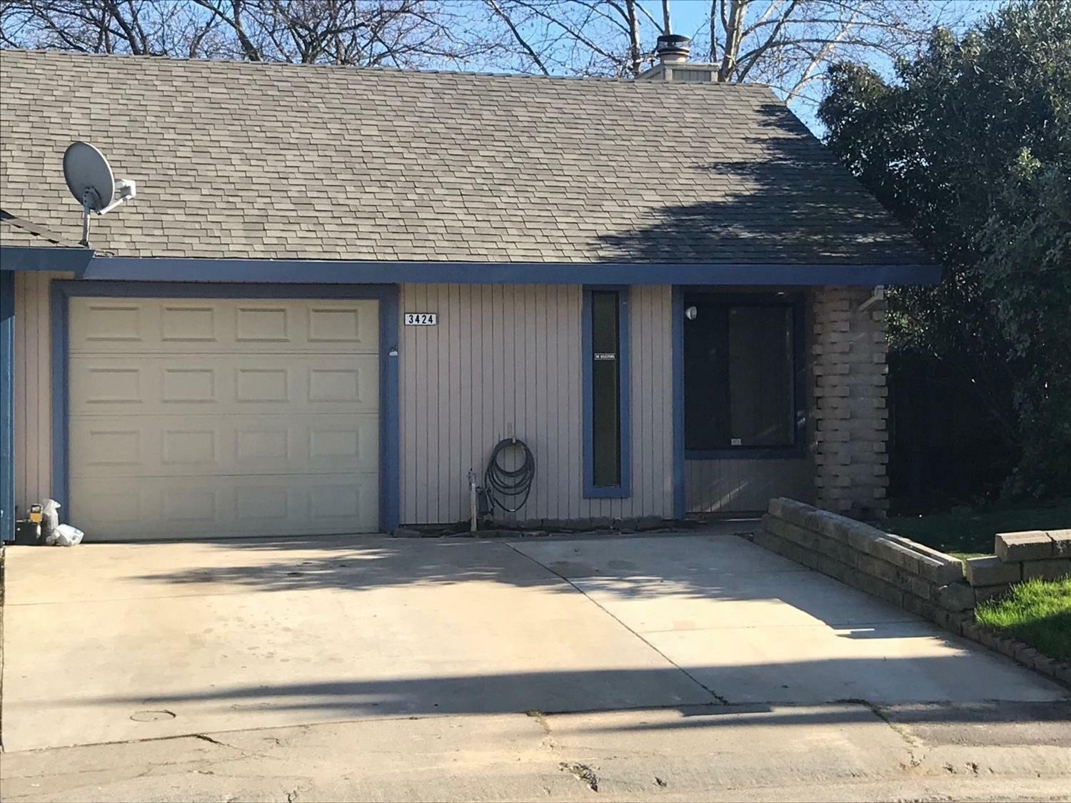Property Photo: 3424 Farid Court CA 95608
