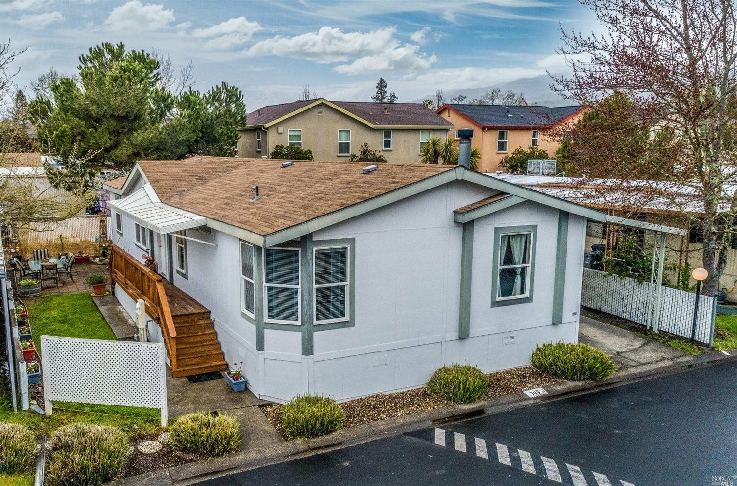 Property Photo:  160 Vista Drive  CA 95476 