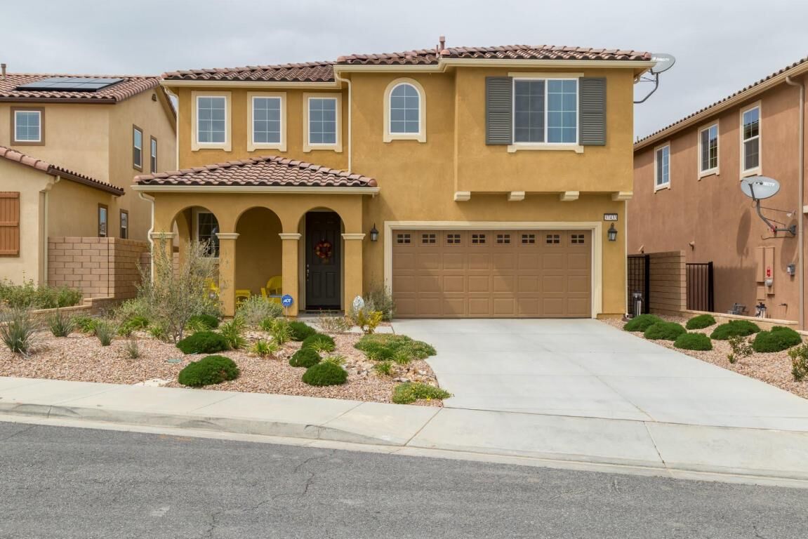 Property Photo:  37433 Woodsia Ct  CA 93551 