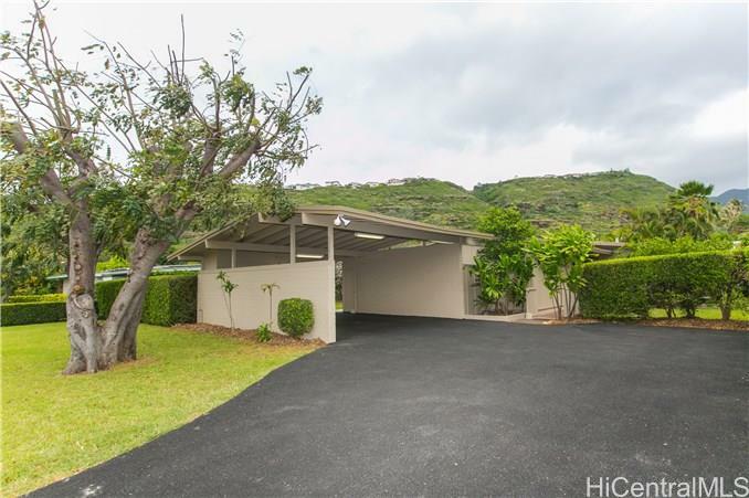 Property Photo:  5562 Haleola Street  HI 96821 