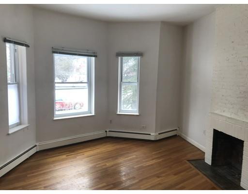 Property Photo: 60 Kirkland 1L MA 02138