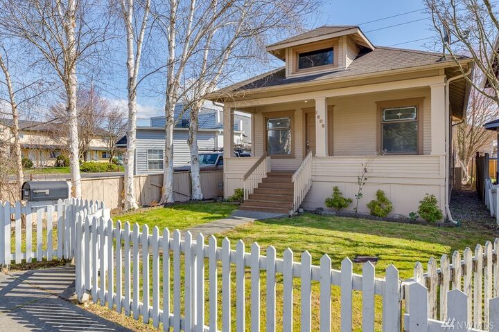 1605 Walnut St  Everett WA 98201 photo