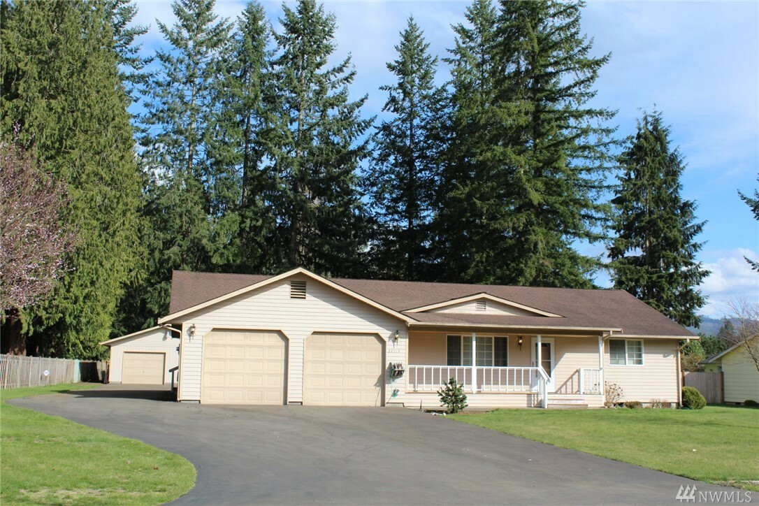 Property Photo:  22519 121st Dr NE  WA 98223 