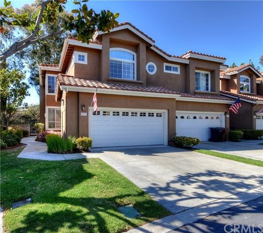 Property Photo: 177 Matisse Circle 80 CA 92656
