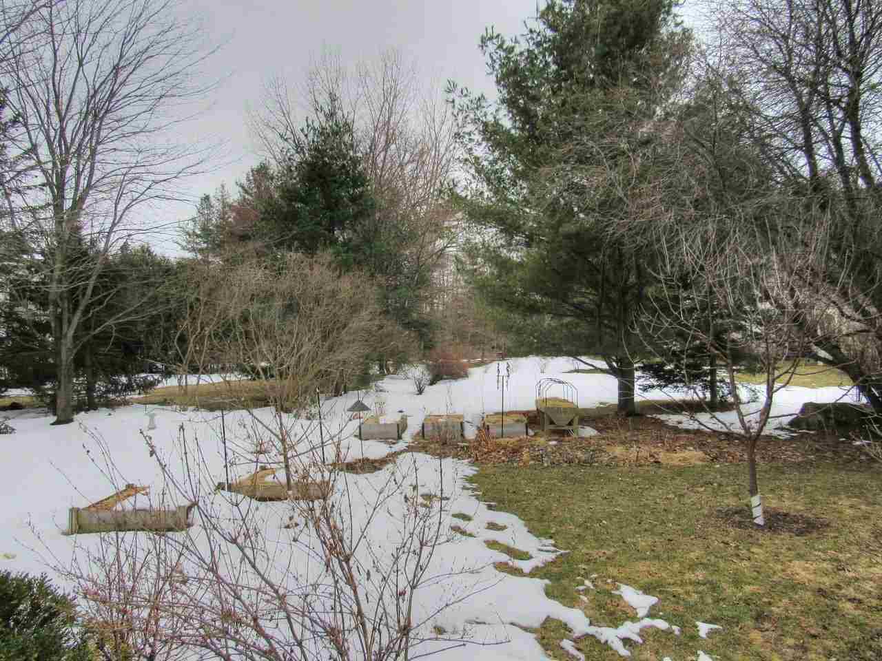 Property Photo: 3 Bay Court VT 05403