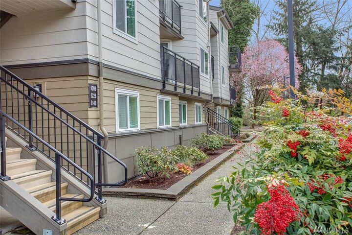 15819 Leary Wy NE D306  Redmond WA 98052 photo